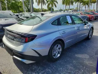 Hyundai SONATA 2025 SE 4dr Sedan