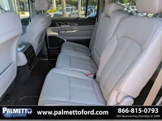 Jeep Wagoneer 2022 4x2 Series II Carbide 4dr SUV