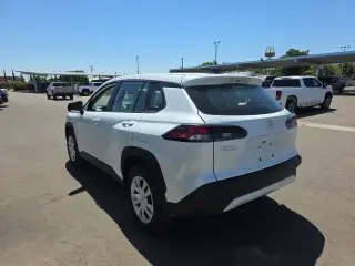 Toyota Corolla Cross 2026 L 4dr Crossover