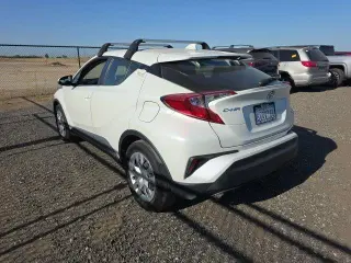 Toyota C-HR 2021 LE 4dr Crossover