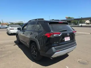 Toyota RAV4 2024 AWD Adventure 4dr SUV