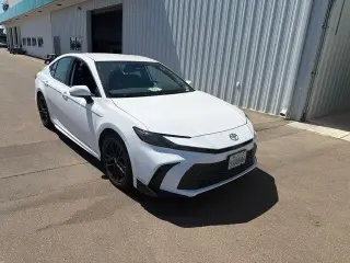 Toyota Camry 2025 SE 4dr Sedan