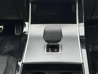 Land Rover Range Rover Velar 2025 AWD P250 Dynamic SE 4dr SUV