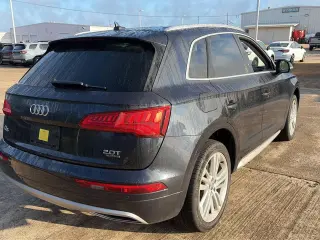Audi Q5 2018 AWD 2.0T quattro Premium Plus 4dr SUV