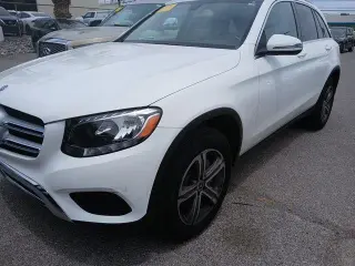 Mercedes-Benz GLC 2018 GLC 300 4dr SUV