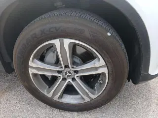 Mercedes-Benz GLC 2018 GLC 300 4dr SUV