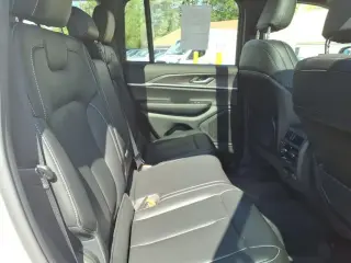 Jeep Grand Cherokee 2025 4x4 Limited 4dr SUV