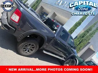 Ram 1500 2019 4x4 Big Horn 4dr Crew Cab 5.6 ft. SB Pickup