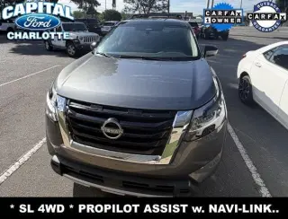 Nissan Pathfinder 2024 AWD SL 4dr SUV