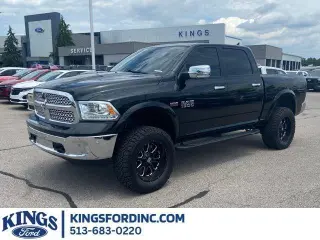 Ram 1500 2016 4x4 Laramie 4dr Crew Cab 5.5 ft. SB Pickup