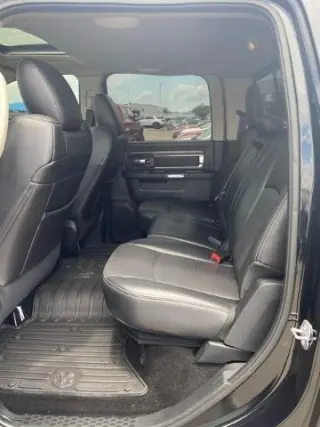 Ram 1500 2016 4x4 Laramie 4dr Crew Cab 5.5 ft. SB Pickup