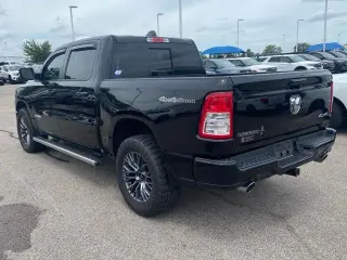 Ram 1500 2020 4x4 Big Horn 4dr Crew Cab 5.6 ft. SB Pickup