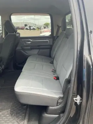 Ram 1500 2020 4x4 Big Horn 4dr Crew Cab 5.6 ft. SB Pickup