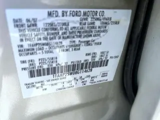Ford Taurus 2008 Limited 4dr Sedan