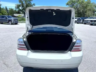 Ford Taurus 2008 Limited 4dr Sedan