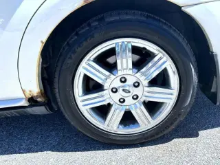 Ford Taurus 2008 Limited 4dr Sedan