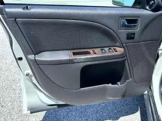 Ford Taurus 2008 Limited 4dr Sedan
