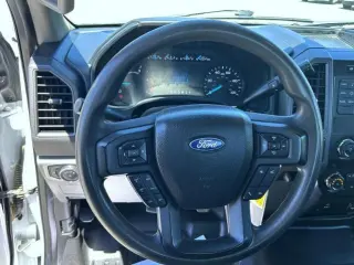 Ford F-350 Super Duty 2019 4x4 XLT 2dr Regular Cab 8 ft. LB SRW Pickup