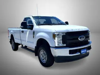 Ford F-350 Super Duty 2019 4x4 XLT 2dr Regular Cab 8 ft. LB SRW Pickup