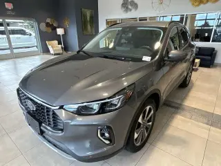 Ford Escape 2023 AWD Platinum 4dr SUV