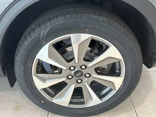 Ford Escape 2023 AWD Platinum 4dr SUV