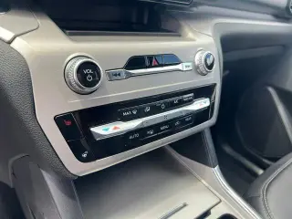 Ford Explorer 2023 AWD XLT 4dr SUV