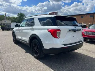 Ford Explorer 2024 AWD XLT 4dr SUV