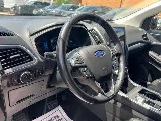 Ford Edge 2023 AWD Titanium 4dr Crossover