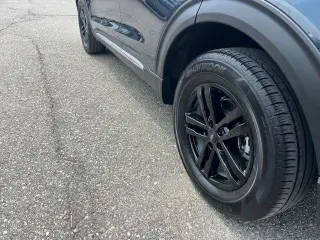 Ford Explorer 2023 AWD XLT 4dr SUV