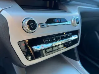 Ford Explorer 2024 AWD XLT 4dr SUV