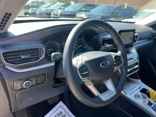 Ford Explorer 2024 AWD XLT 4dr SUV