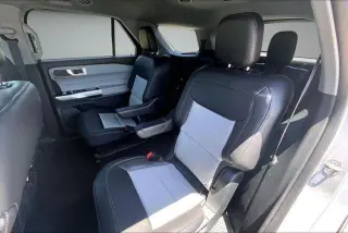 Ford Explorer 2023 AWD XLT 4dr SUV