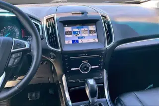 Ford Edge 2016 AWD Titanium 4dr Crossover