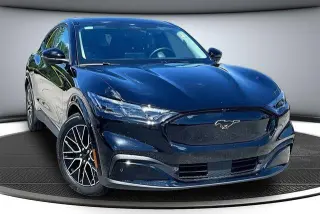 Ford Mustang Mach-E 2025 AWD Premium 4dr SUV