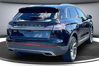 Lincoln Nautilus 2022 AWD Reserve 4dr SUV