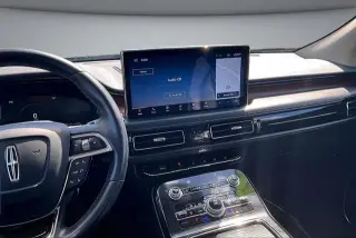 Lincoln Nautilus 2022 AWD Reserve 4dr SUV