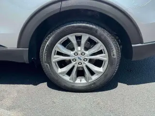 Ford Explorer 2023 AWD XLT 4dr SUV