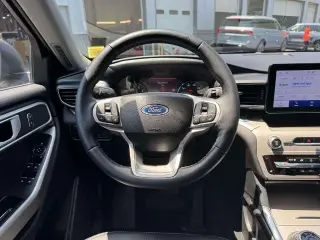 Ford Explorer 2023 AWD XLT 4dr SUV