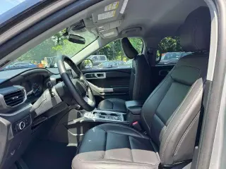 Ford Explorer 2023 AWD XLT 4dr SUV