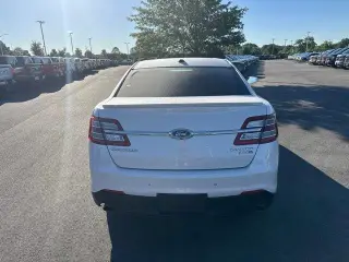 Ford Taurus 2017 AWD Limited 4dr Sedan