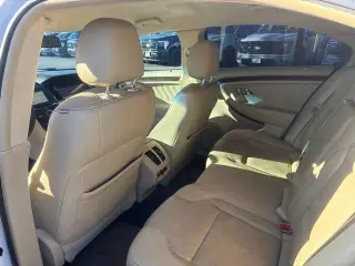 Ford Taurus 2017 AWD Limited 4dr Sedan