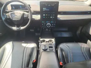 Ford Mustang Mach-E 2023 AWD Premium 4dr SUV