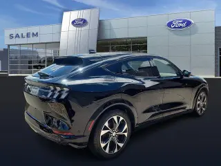 Ford Mustang Mach-E 2023 AWD Premium 4dr SUV