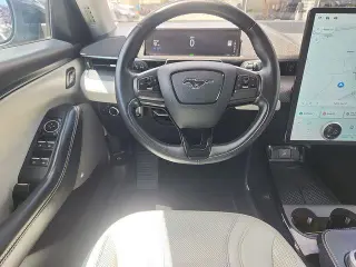 Ford Mustang Mach-E 2023 AWD Premium 4dr SUV