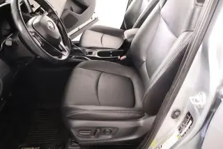 Toyota Corolla Cross 2024 AWD XLE 4dr Crossover