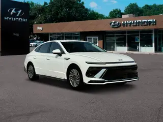 Hyundai SONATA Hybrid 2025 SEL 4dr Sedan