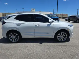 Buick Encore GX 2025 AWD Avenir 4dr Crossover