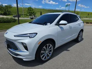 Buick Encore GX 2025 AWD Avenir 4dr Crossover
