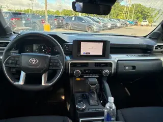 Toyota Tacoma 2024 4x4 TRD Sport 4dr Double Cab 6.1 ft LB