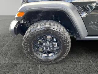 Jeep Wrangler 2025 4x4 Sport 4dr SUV